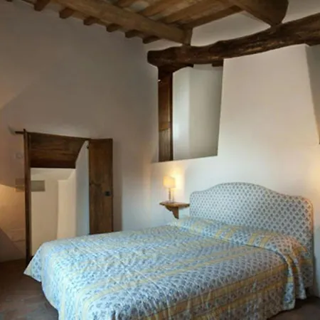 Сasa de vacaciones Historic In Medieval Village Poggio Aquilone